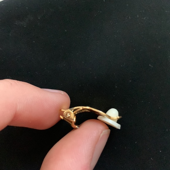 Vintage Chanel Hoop Clip Earrings - Picture 6 of 12